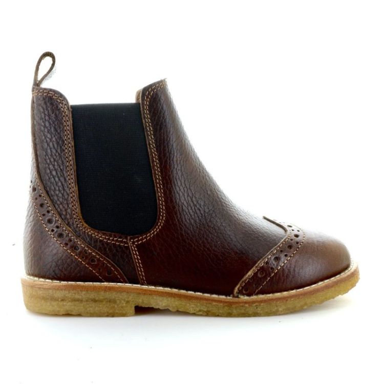 chelsea boot with brogue medium brown