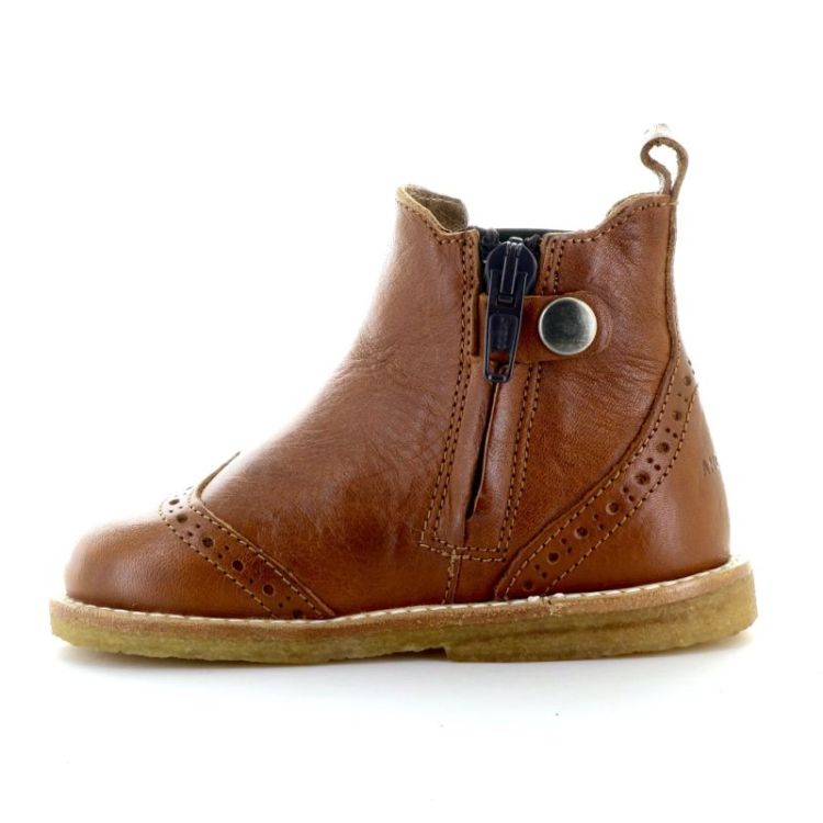 starter chelsea boot w broque cognac
