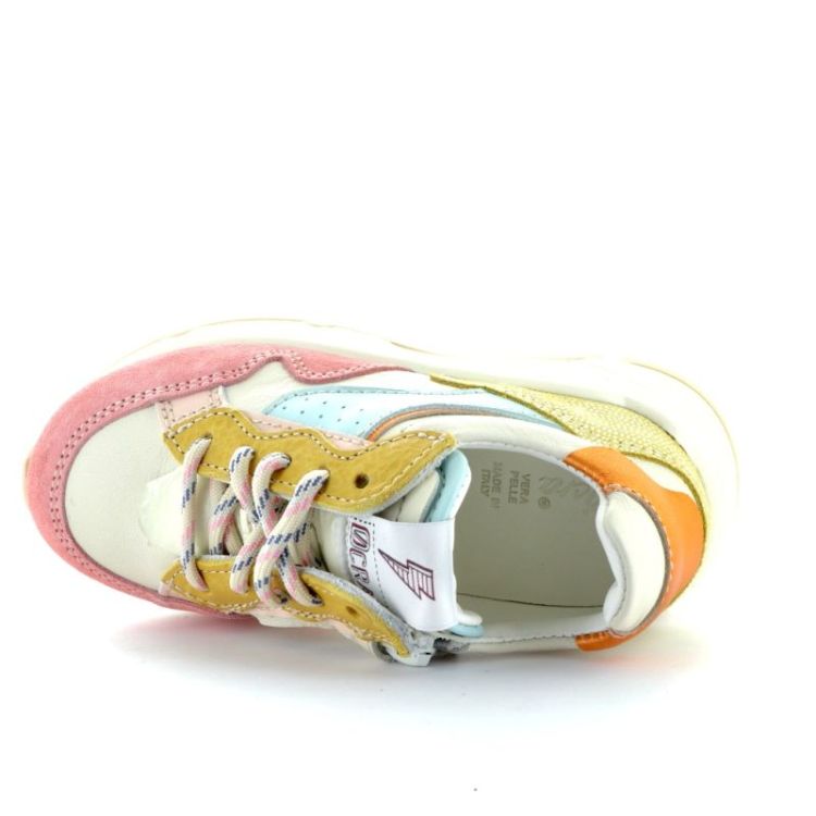 chunky sneaker coraline