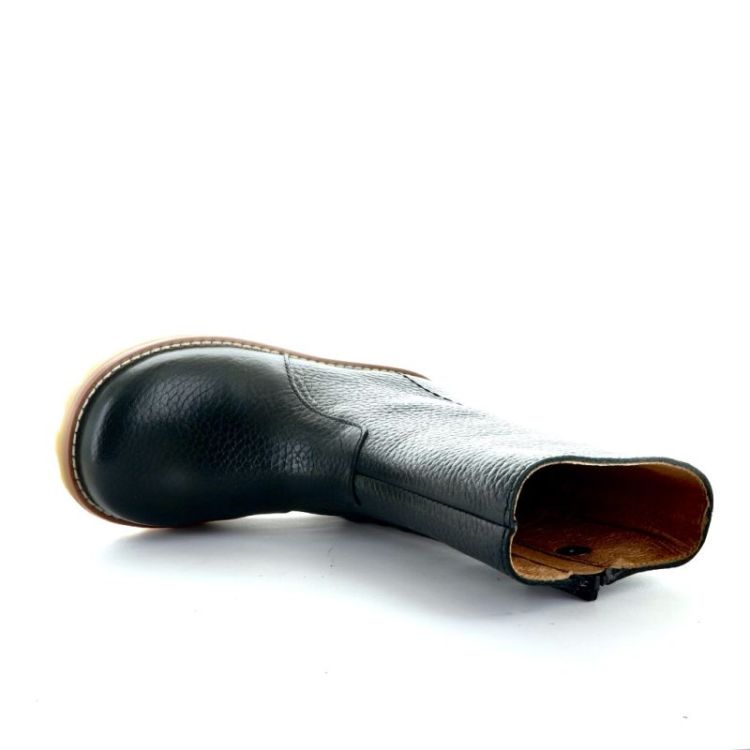 High-shaft boot black